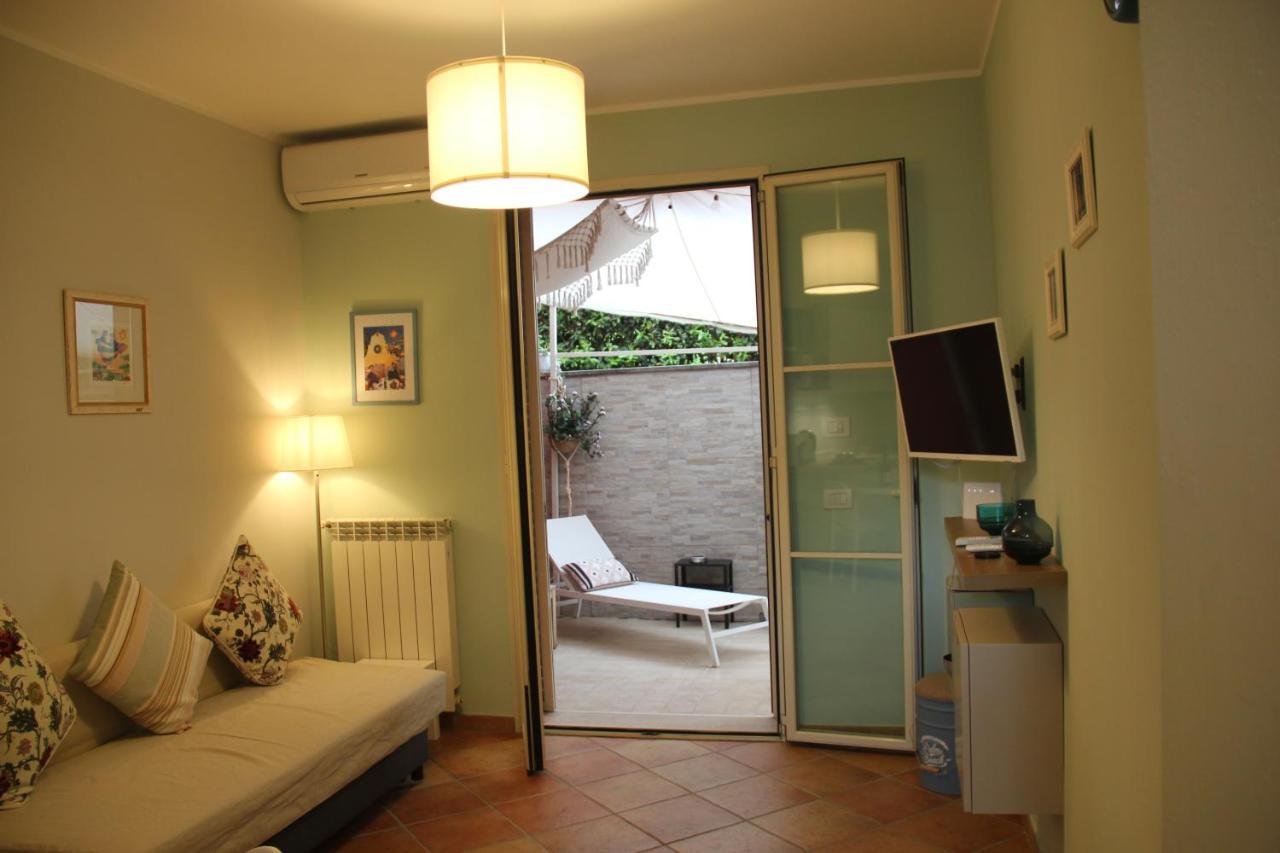 Casa Lucia Private Car Or Motorcycle Park Apartment Lucca Luaran gambar
