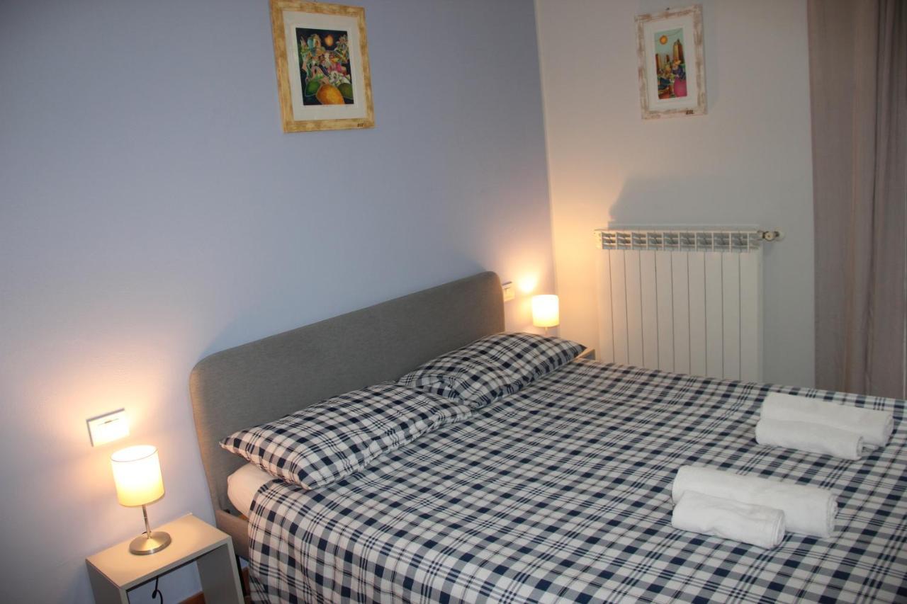 Casa Lucia Private Car Or Motorcycle Park Apartment Lucca Luaran gambar